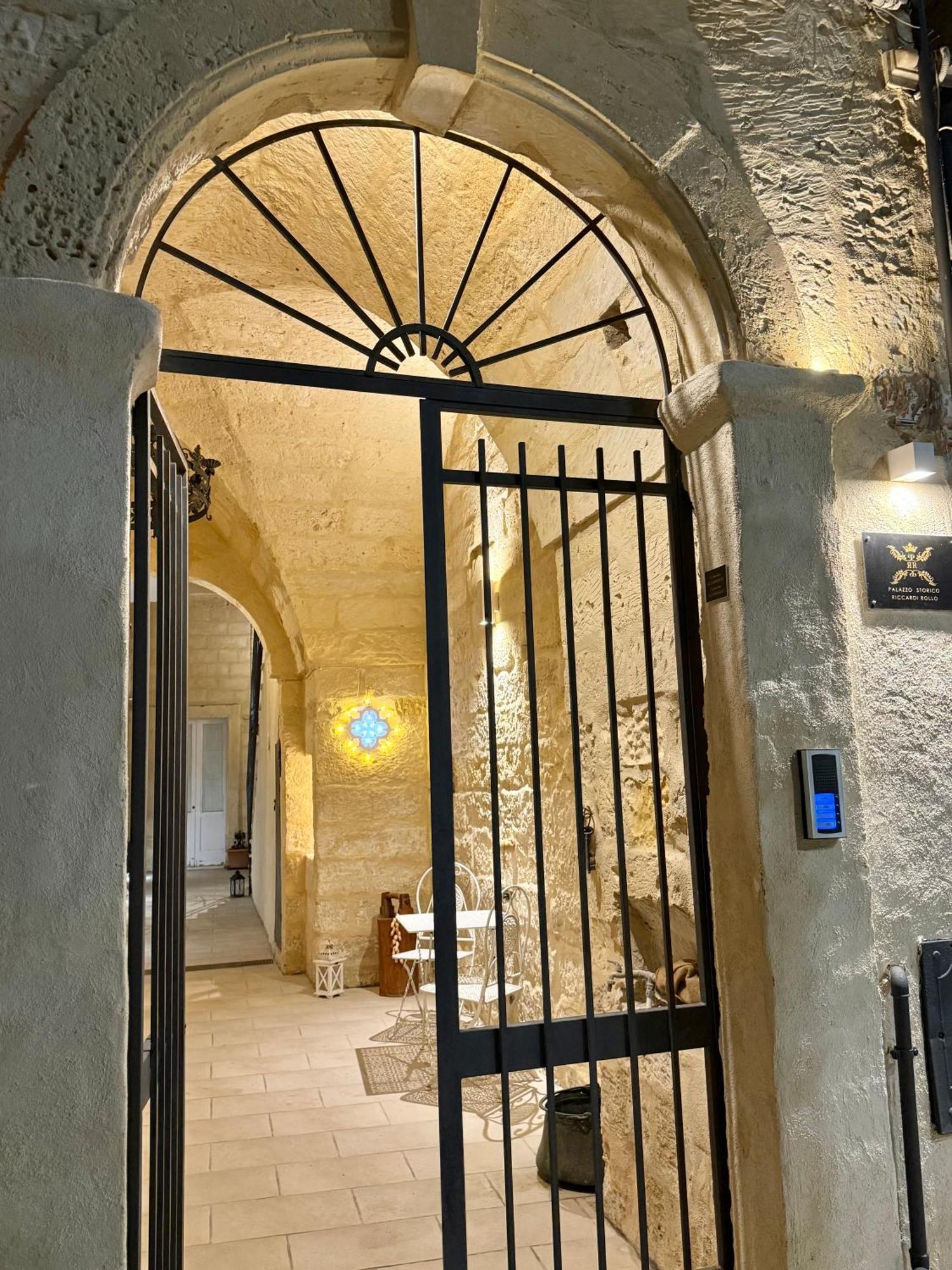 Palazzo Storico Riccardi Rollo Apartman San Cesario di Lecce Kültér fotó